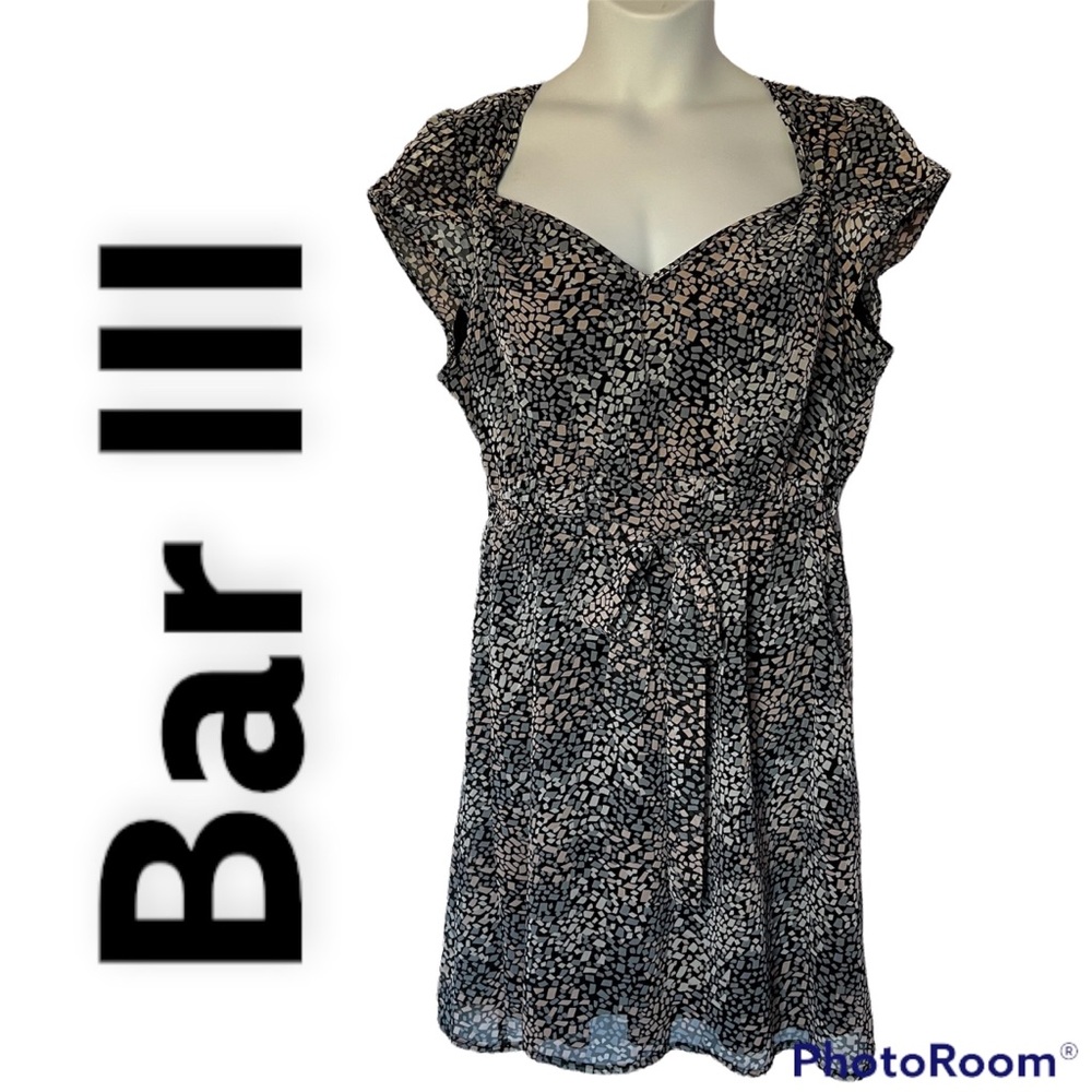 Bar III women Black gray pink geo pattern midi dress cap sleeve tie waist Sz XL